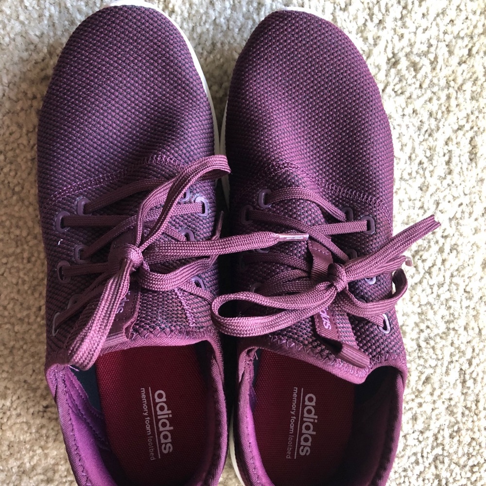 BRAND NEW Adidas Cloudfoam Tennis shoes